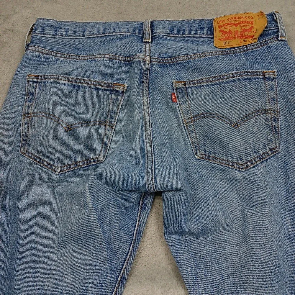 Levis 501 Jeans Mens 36x30 Blue Denim Classic Straight Button Fly Distressed